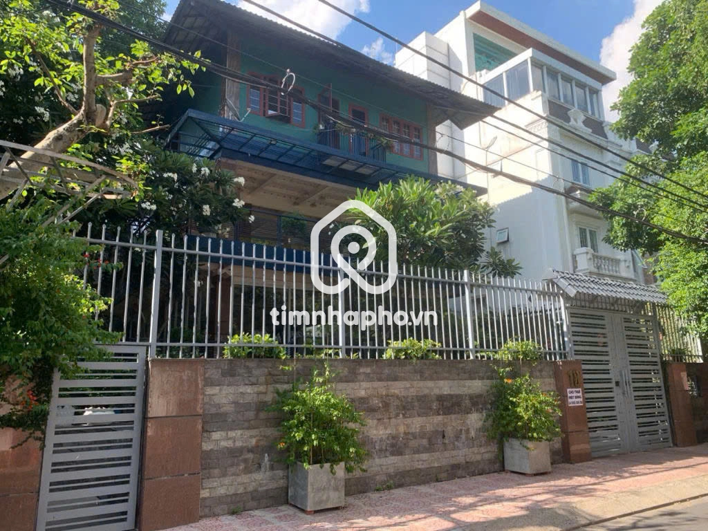 18 Đường Số 10, Phường Bình Phú