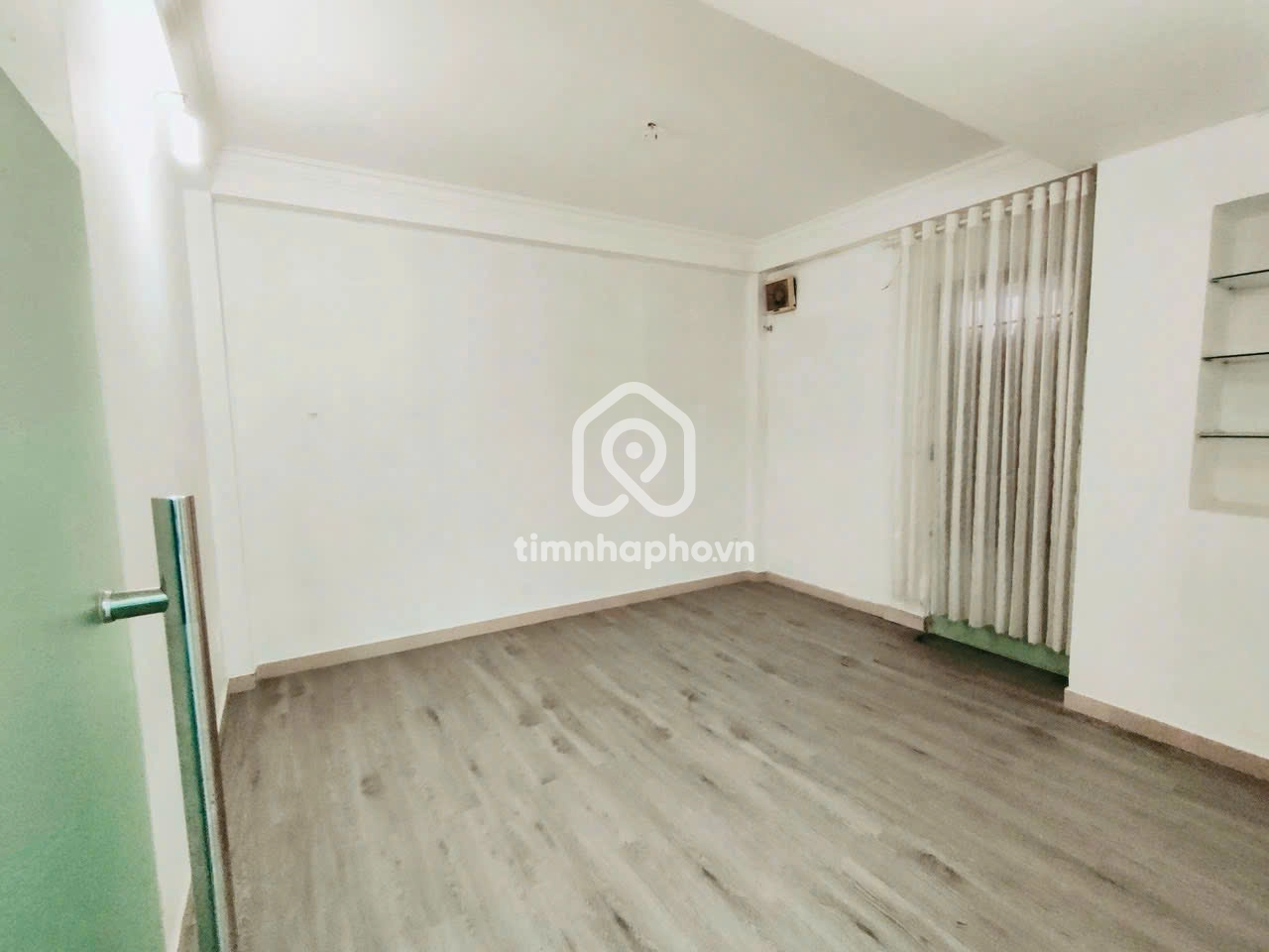 379 Đường Nguyễn Trọng Tuyển, Phường Tân Sơn Hòa 379 Đường Nguyễn Trọng Tuyển, Phường Tân Sơn Hòa