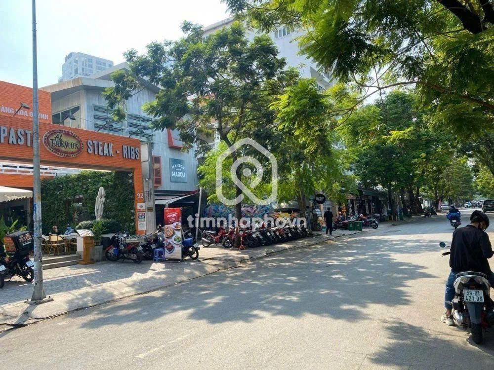 92 Đường Xuân Thủy, Phường An Khánh 92 Đường Xuân Thủy, Phường An Khánh