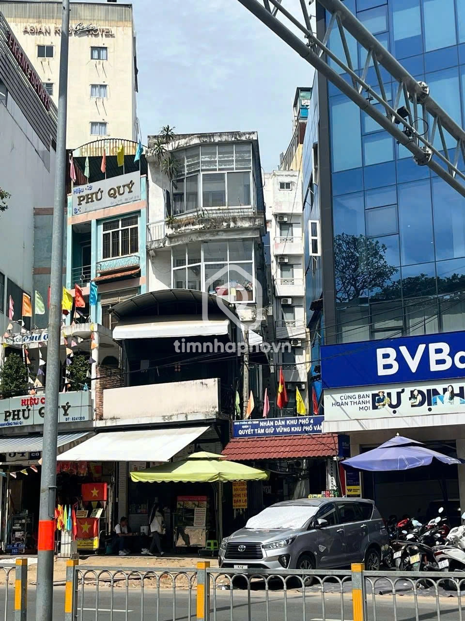 32 Đường Phạm Hồng Thái, Phường Bến Thành 32 Đường Phạm Hồng Thái, Phường Bến Thành