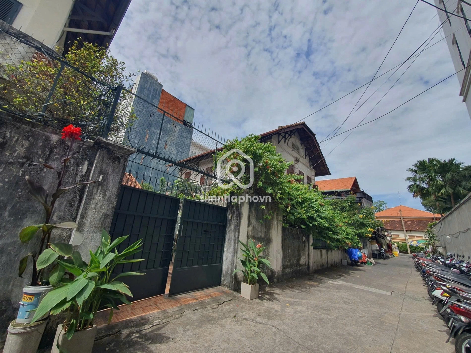 9 Đường Ngô Thời Nhiệm, Phường Xuân Hòa 9 Đường Ngô Thời Nhiệm, Phường Xuân Hòa