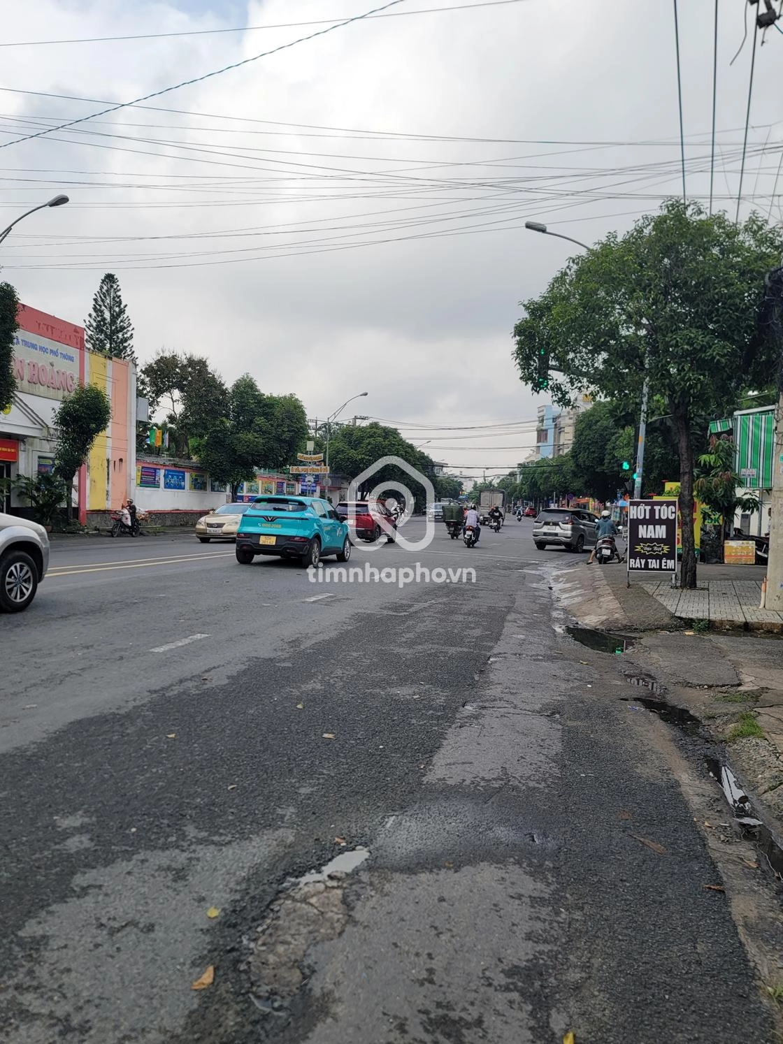 83 Đường Chế Lan Viên, Phường Tây Thạnh 83 Đường Chế Lan Viên, Phường Tây Thạnh