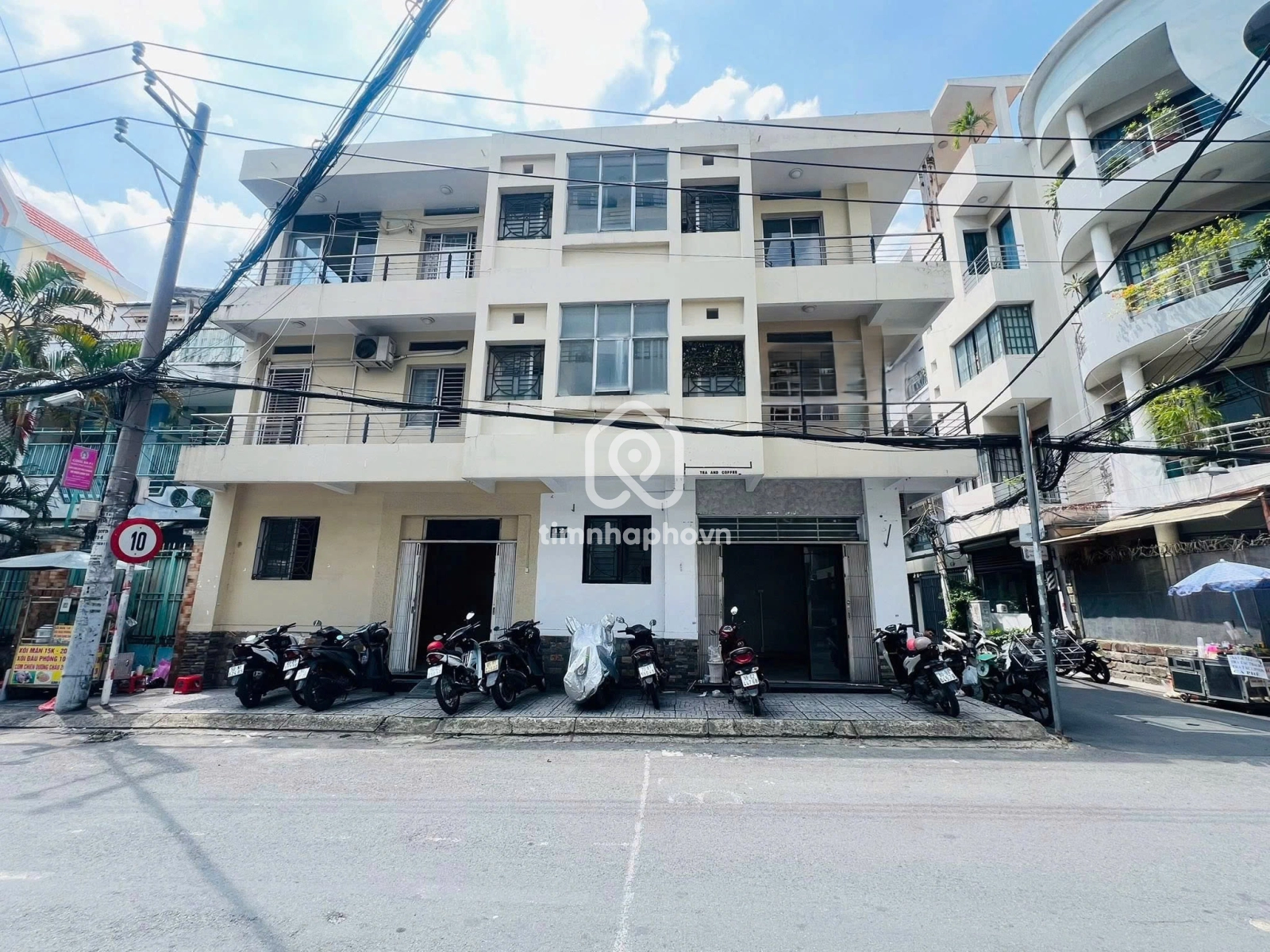 12 Đường Đoàn Thị Điểm, Phường Cầu Kiệu 12 Đường Đoàn Thị Điểm, Phường Cầu Kiệu