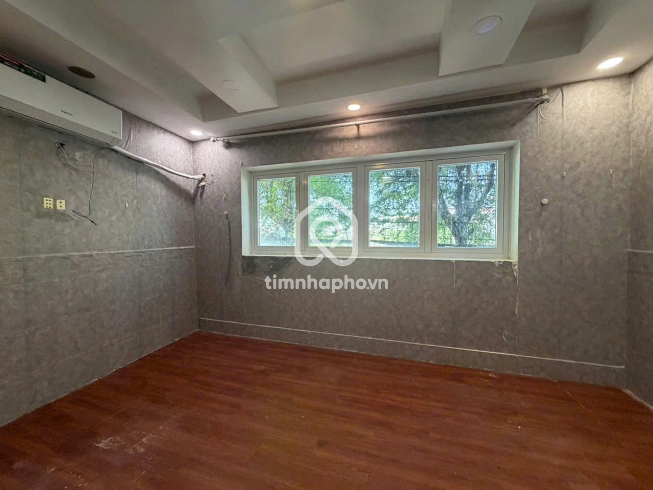 76/16 Đường Tôn Thất Thuyết, Phường Xóm Chiếu 76/16 Đường Tôn Thất Thuyết, Phường Xóm Chiếu