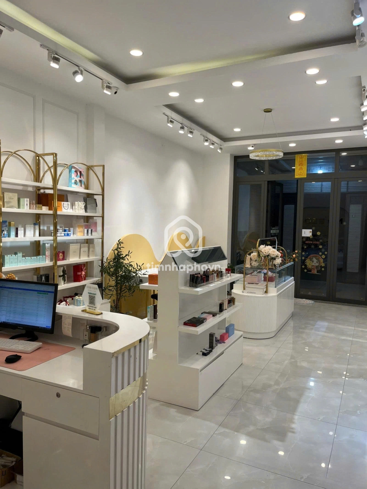 180/47 Đường Nguyễn Hữu Cảnh, Phường Thạnh Mỹ Tây 180/47 Đường Nguyễn Hữu Cảnh, Phường Thạnh Mỹ Tây