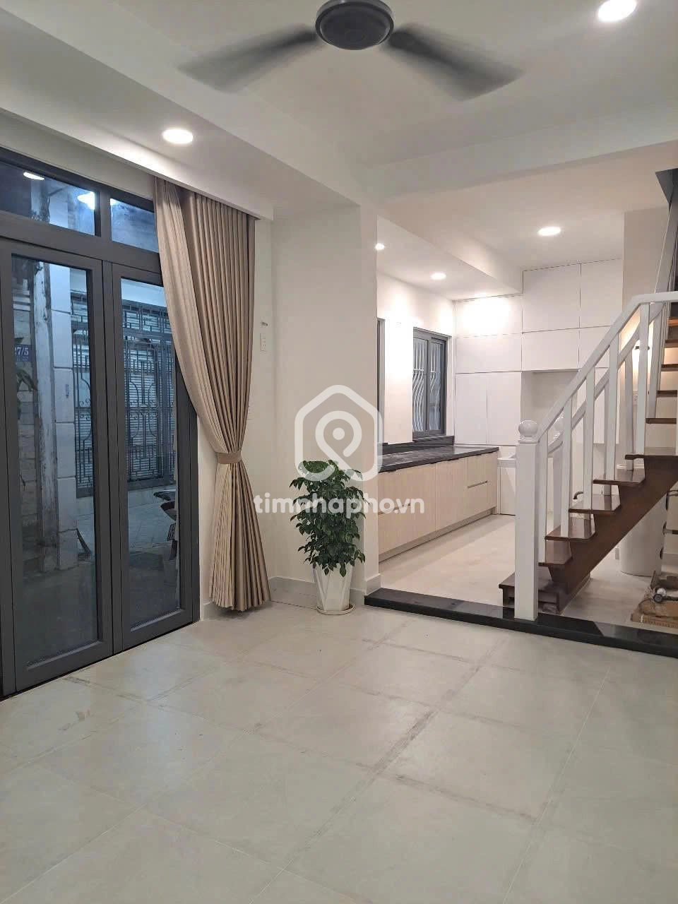 927/11A Đường Cách Mạng Tháng Tám, Phường Tân Sơn Nhất 927/11A Đường Cách Mạng Tháng Tám, Phường Tân Sơn Nhất