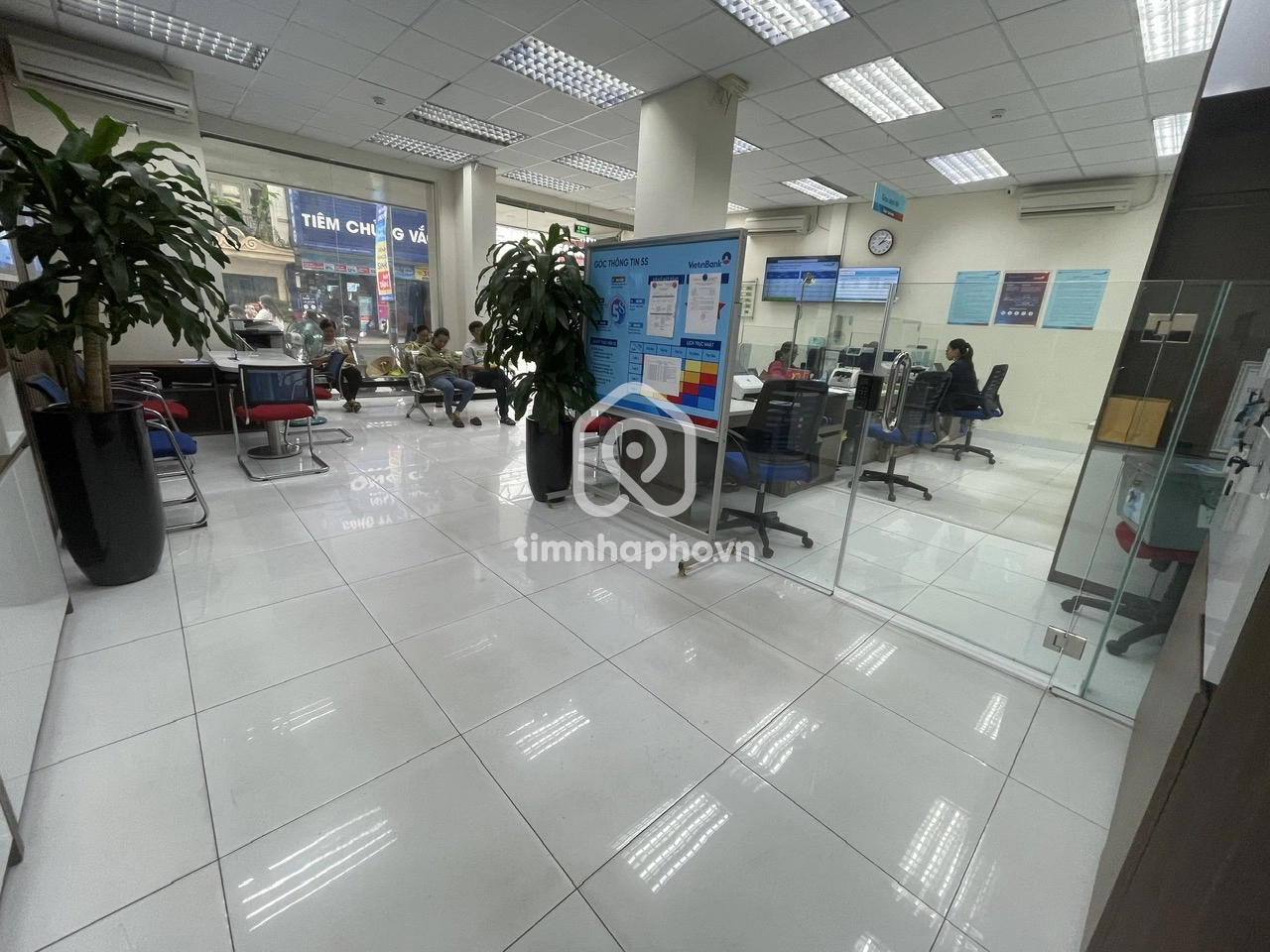 358 Đường Hai Bà Trưng, Phường Tân Định 358 Đường Hai Bà Trưng, Phường Tân Định