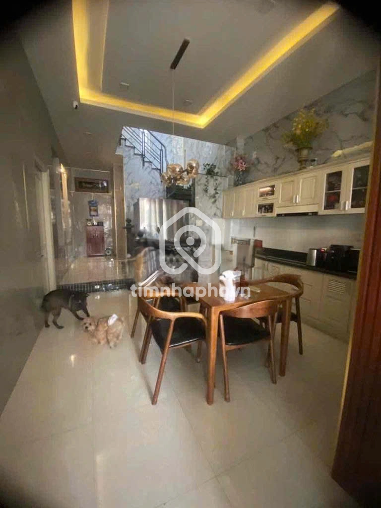 270/3 Đường Huỳnh Tấn Phát, Phường Tân Thuận 270/3 Đường Huỳnh Tấn Phát, Phường Tân Thuận