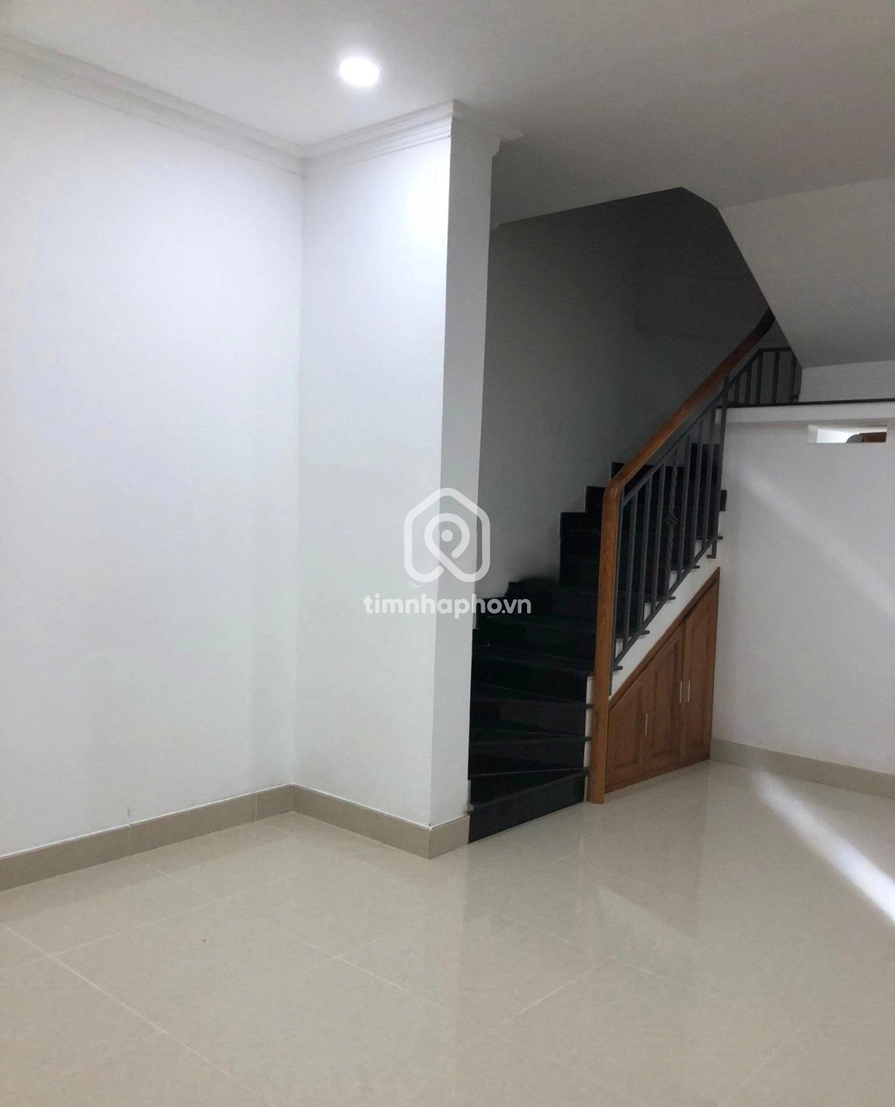 212/327/15A Đường Nguyễn Văn Nguyễn, Phường Tân Định