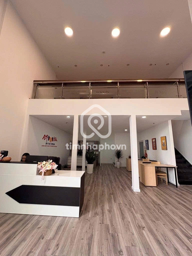 132 Đường Bến Vân Đồn, Phường Khánh Hội 132 Đường Bến Vân Đồn, Phường Khánh Hội
