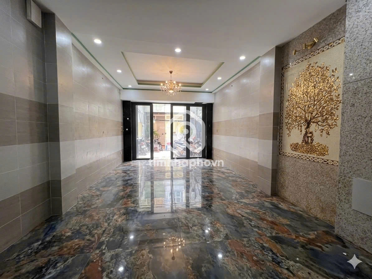 135/41 Đường Trần Hưng Đạo, Phường Bến Thành