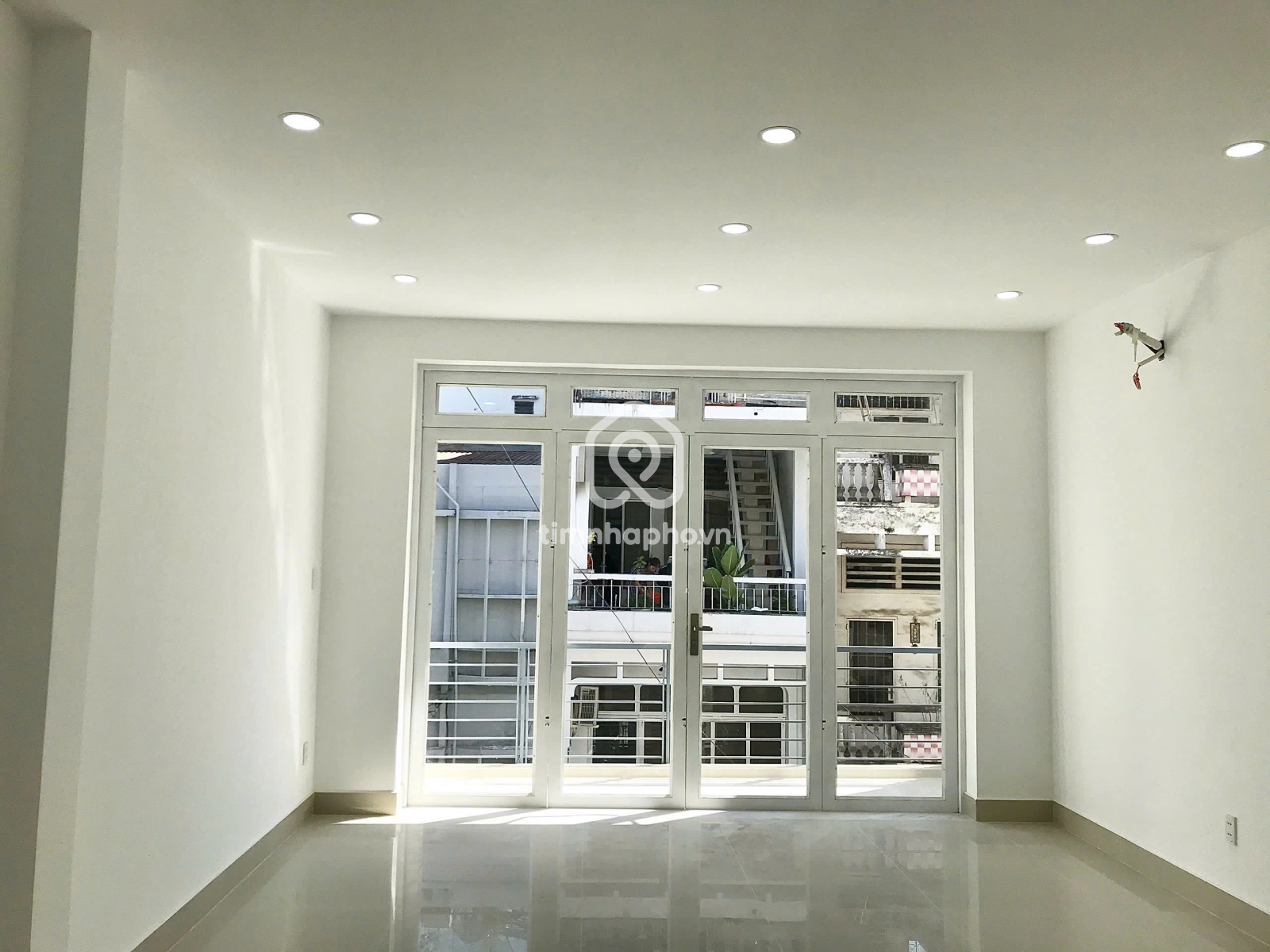 243/4 Đường Tô Hiến Thành, Phường Hòa Hưng