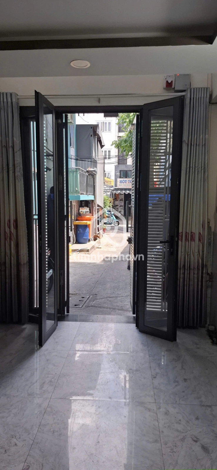 237/42/32 Đường Hoàng Diệu, Phường Khánh Hội 237/42/32 Đường Hoàng Diệu, Phường Khánh Hội