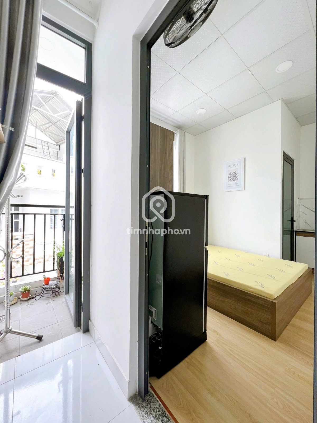 521/105F Đường Cách Mạng Tháng Tám, 0