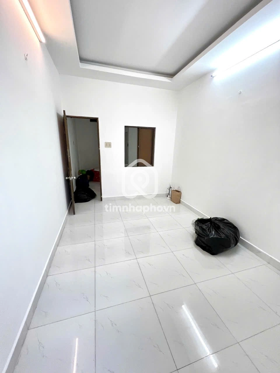 12/13 Đường Nguyễn Phi Khanh, Phường Tân Định 12/13 Đường Nguyễn Phi Khanh, Phường Tân Định