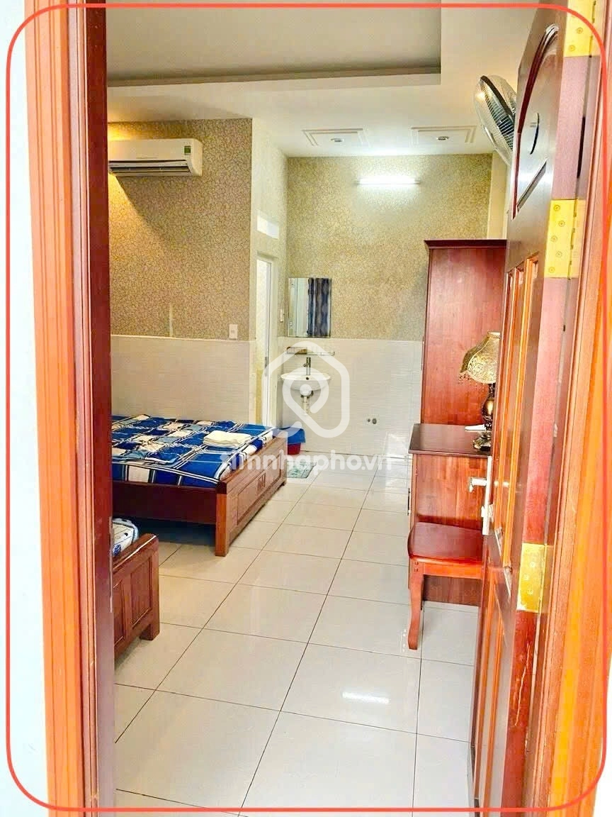 72/6 Đường Dương Đức Hiền, Phường Tây Thạnh
