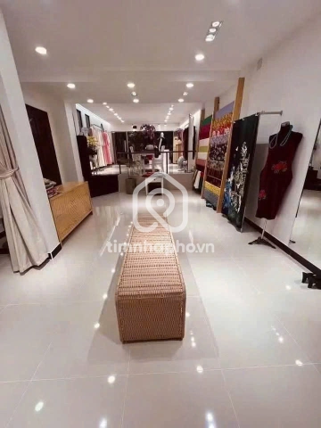 18Bis/3B Đường Nguyễn Thị Minh Khai, 