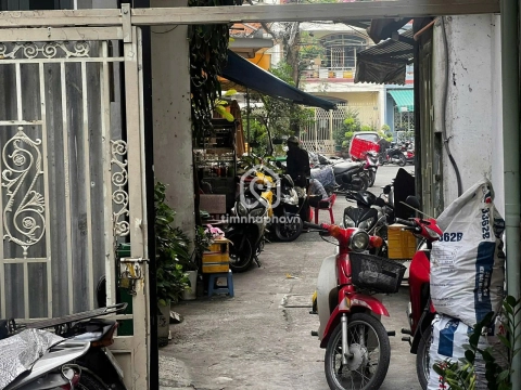 210 Đường Thành Thái, Phường Hòa Hưng