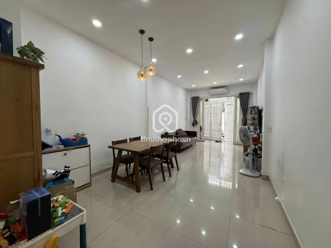 30/28/22 Đường Phùng Văn Cung, Phường Cầu Kiệu