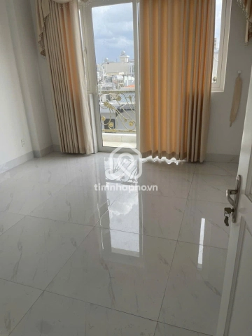 28 Đường Trần Hữu Trang, Phường Phú Nhuận