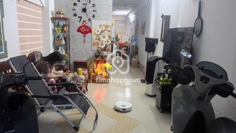 124/27 Đường Lê Thị Bạch Cát, Phường Phú Thọ