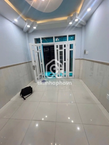 Nhà phố Hẻm Đường 3 Tháng 2 Quận 10 - 4 tầng - Giá Chỉ 9,4 Tỷ