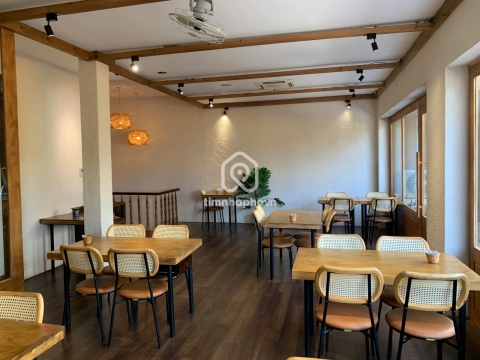 61 Đường Đặng Dung, 
