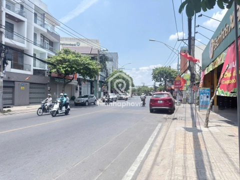 70 Đường Đặng Văn Bi, Phường Thủ Đức