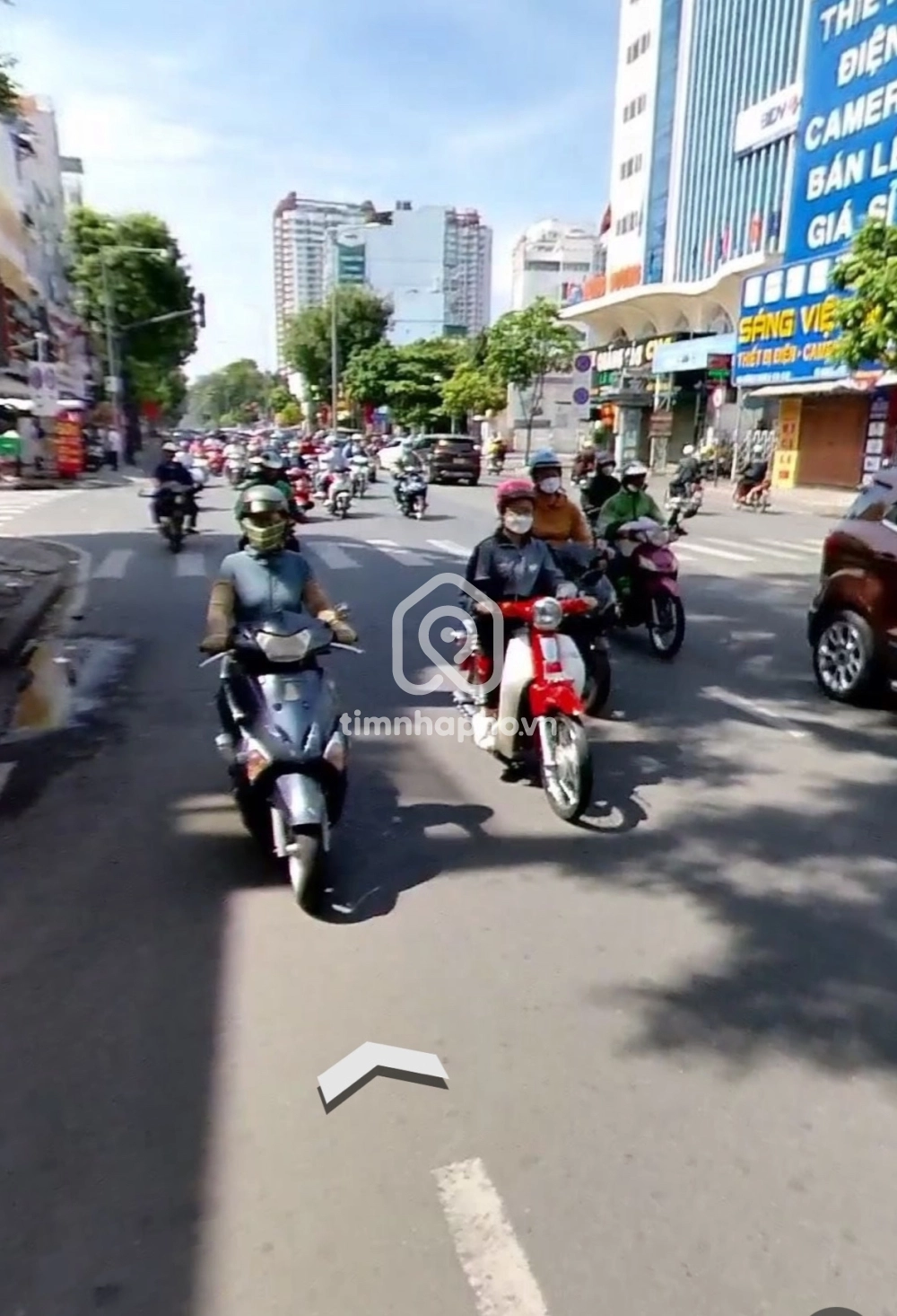 745 Đường 3 Tháng 2, Phường Diên Hồng 745 Đường 3 Tháng 2, Phường Diên Hồng